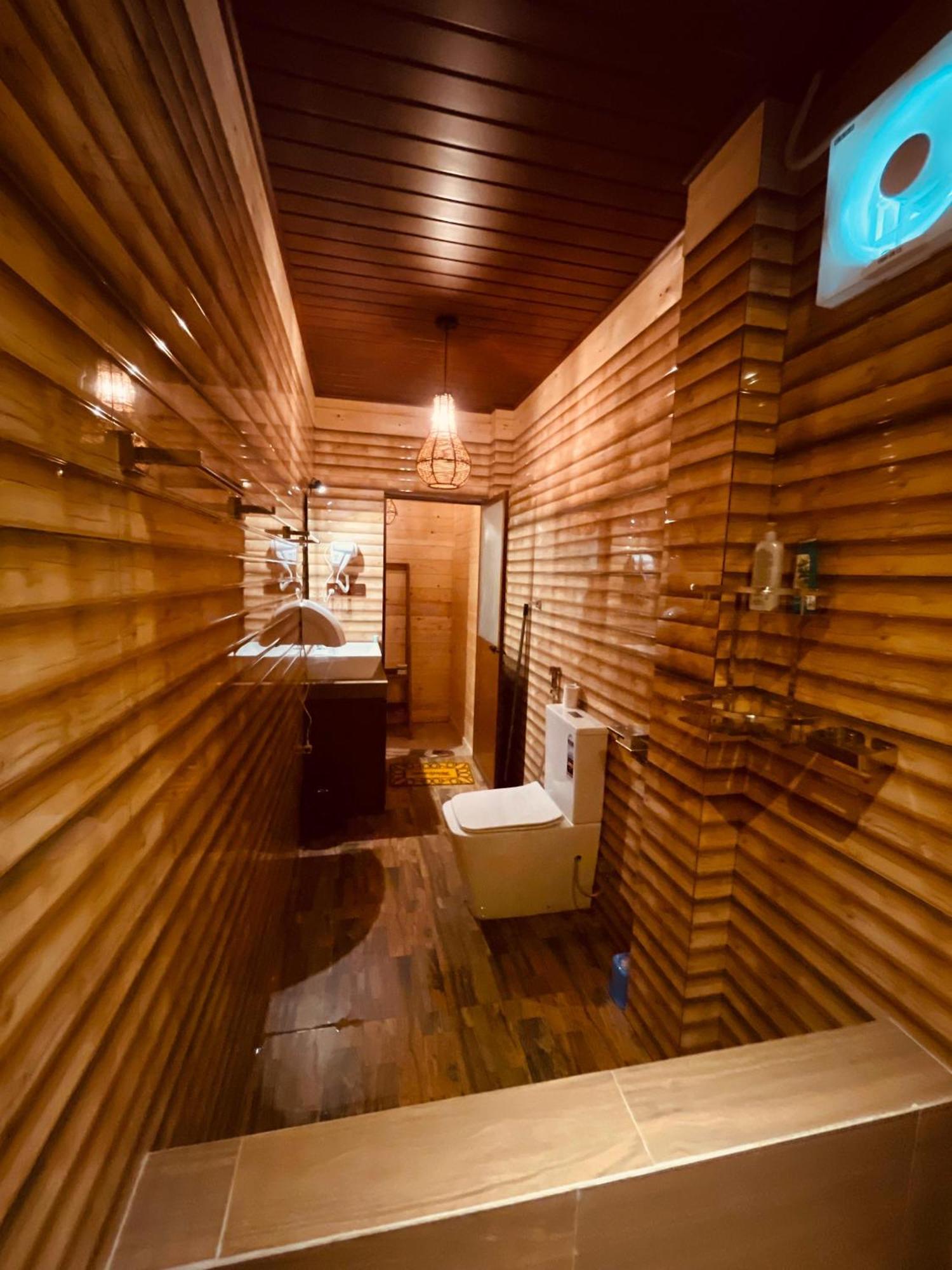 Ella Wood Cabin Luaran gambar