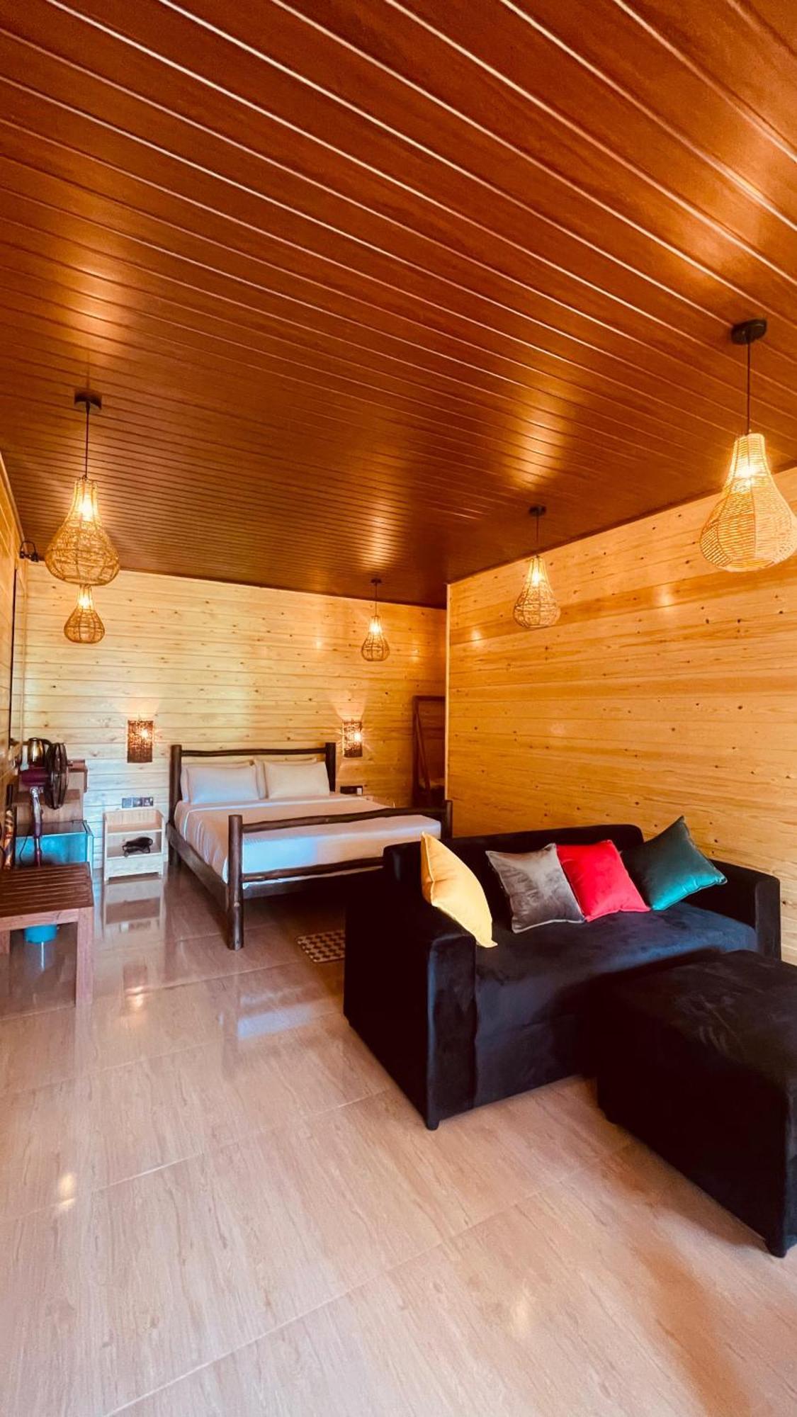 Ella Wood Cabin Luaran gambar